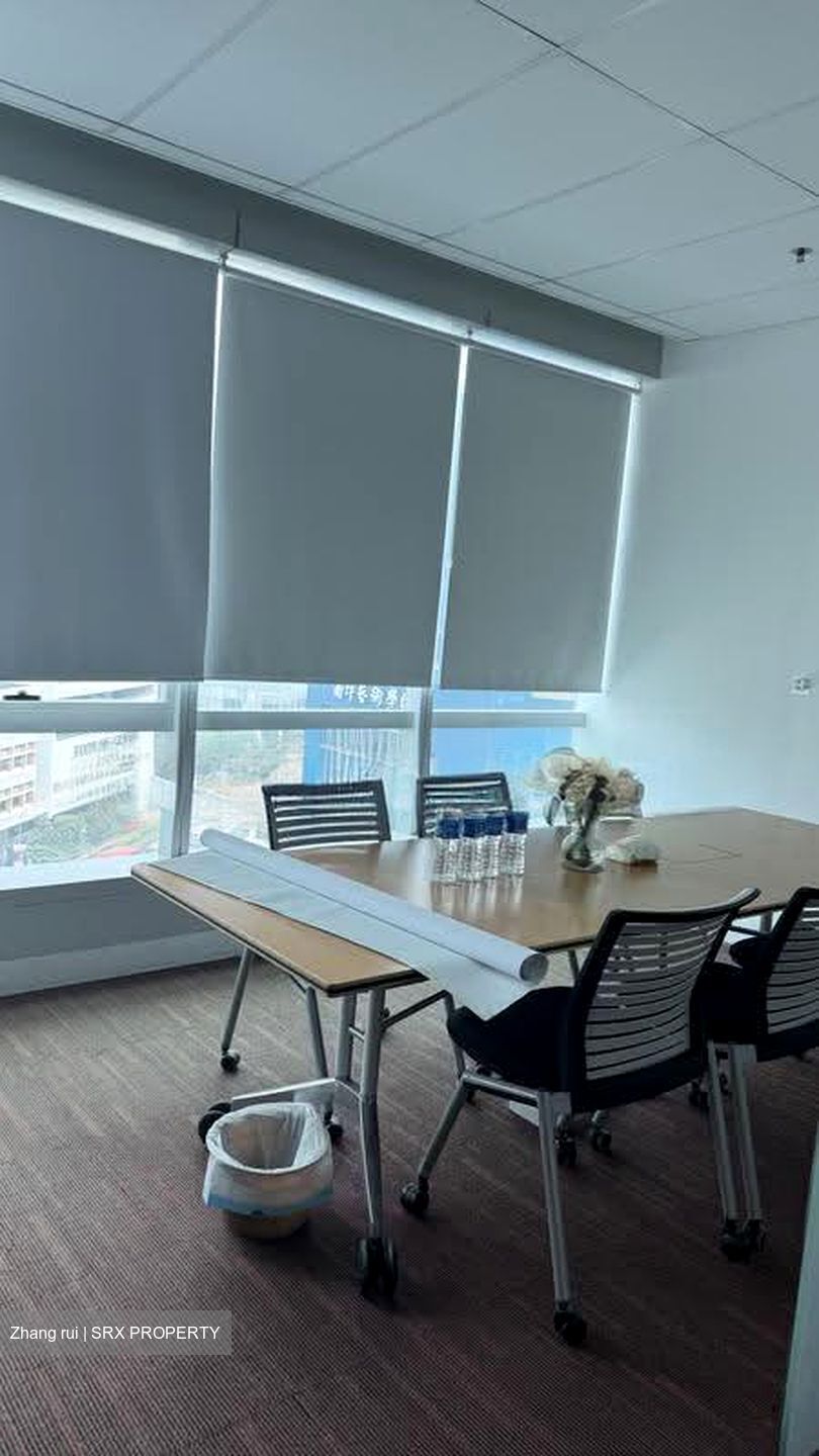 Sunshine Plaza (D7), Office #630586491